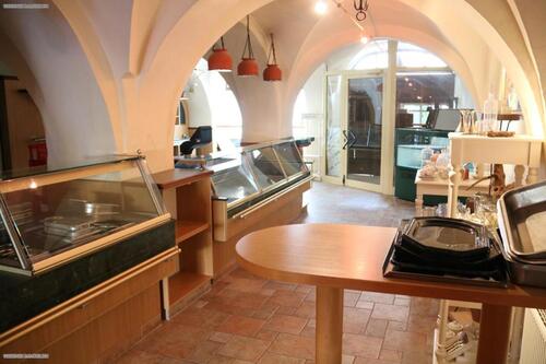 Gastraum - 2 Zimmer Gewerbeobjekt (Büro, Produktion, Verkauf) in Gera