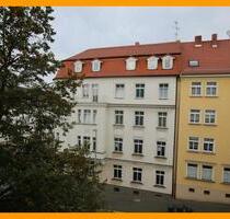 **Ihr neues Zuhause wartet: 4-Raum-Wohnung mit Komfort-Badezimmer und großzügigem Wohnambiente!** - Gera