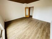 Wohnzimmer - Etagenwohnung mit 65,78 m&sup2; in Gera zur Miete