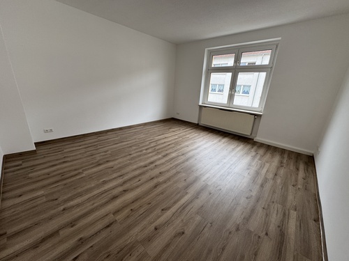 Wohnen - Etagenwohnung mit 84,00 m&sup2; in Gera zur Miete