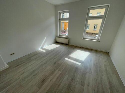 Schlafen - 2 Zimmer Erdgeschoßwohnung in Gera