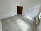 Wohnen - 2 Zimmer Erdgeschoßwohnung zur Miete in Gera