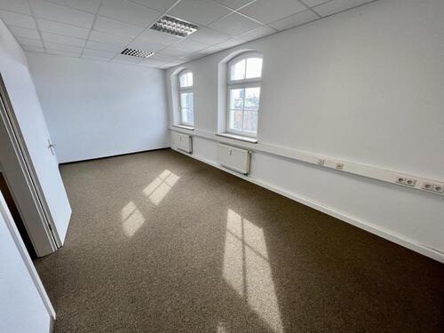 Büro 4 - 