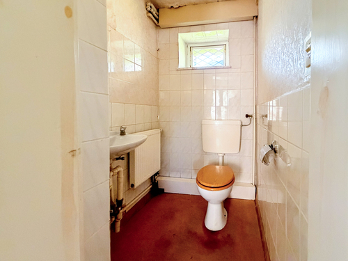 WC EG - 