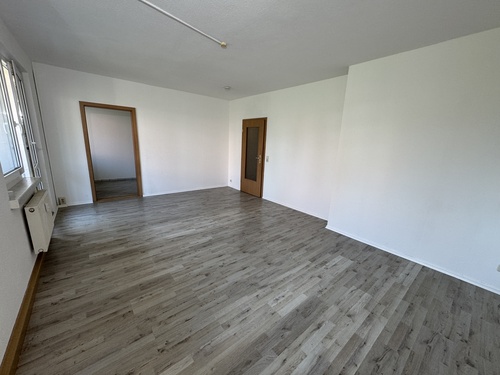 Wohnen - 2 Zimmer Erdgeschoßwohnung zur Miete in Gera