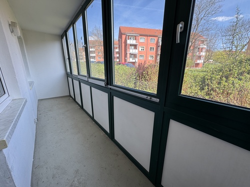 Wintergarten - Erdgeschoßwohnung mit 77,00 m&sup2; in Gera zur Miete