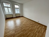 Wohnen - Wohnen in Gera-Debschwitz! Gemütliche 2 Raum-Wohnung. Bad mit Wanne und Fenster.