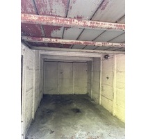 Parkplatz gefunden! Attraktiver Stellplatz in Gera-Untermhaus zu vermieten.