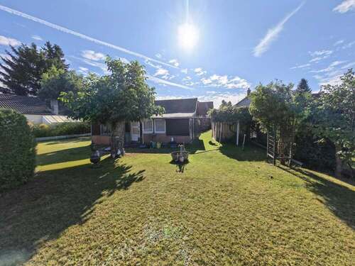 Straßenansicht - Raum für Ihre Wohnideen - 180.000,00&nbsp;EUR Kaufpreis, ca.&nbsp; 636,00&nbsp;m&sup2;