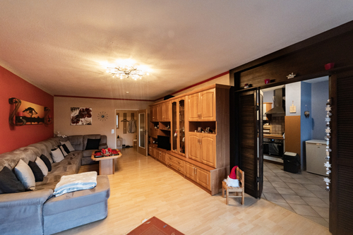 Wohnzimmer - Küche - 3 Zimmer Etagenwohnung in Bingen am Rhein