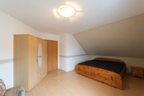 Schlafzimmer 3 OG - 