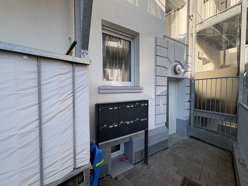 Eingang Haus Nr. 11 - 