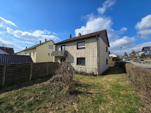 Gartenansicht - Zweifamilienhaus mit 129,22 m² in Herrenberg zum Kaufen