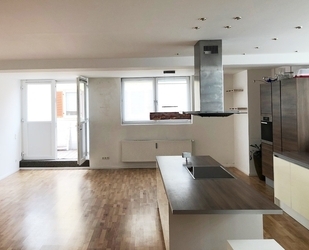 wunderschöne 4-Zi.-Loftwohnung in Augsburg-Pfersee, modern saniert, für Paare oder kleine Familien - Augsburg / Pfersee