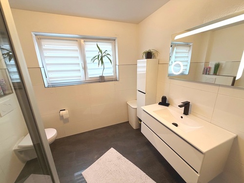 Bad/Dusche Bild II - 