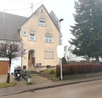 Zweifamilienhaus in Notzingen mit Potenzial zur individuellen Gestaltung