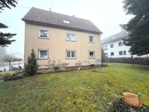 Hausansicht - Zweifamilienhaus in Notzingen mit Potenzial zur individuellen Gestaltung