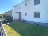 Haus - 8 Zimmer Mehrfamilienhaus, Wohnhaus in Neu-Ulm / Offenhausen