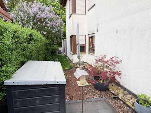 Terrasse mit Gartenanteil - 