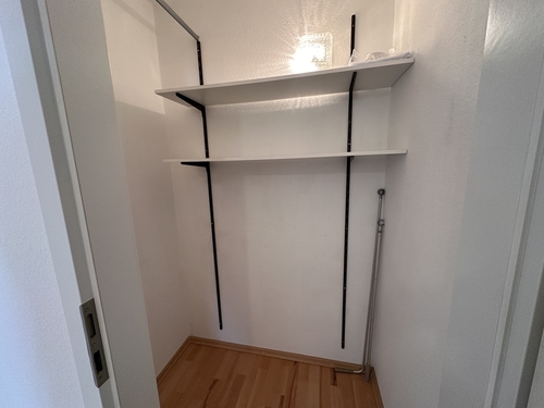 Abstellkammer - 