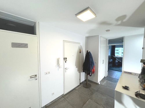 Diele - 3.5 Zimmerwohnung mit 86,50 m&sup2; in Stuttgart / Hoffeld zum Kaufen