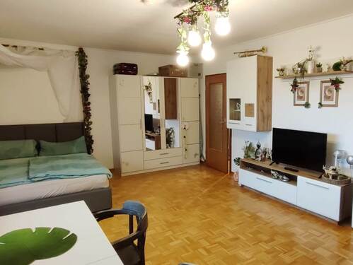 Zimmer - 1 Zimmer 1- Zimmerwohnung zum Kaufen in Tamm