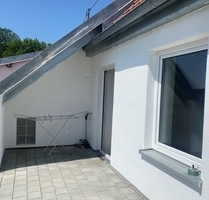 Renditeobjekt - Mit Staffelmietvertrag vermietete, 2023 kernsanierte 2-Zi.-ETW in Thannhausen