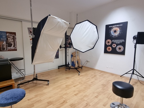 Ladenfläche III - 4 Zimmer Laden, Geschäft, Verkaufsfläche in Stuttgart Stuttgart-Ost