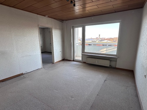 Wohnzimmer - 3 Zimmer 3- Zimmerwohnung in Stuttgart / Rot