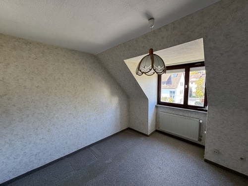 Kind - 4 Zimmer Dachgeschoßwohnung zum Kaufen in Stuttgart / Degerloch