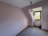 Gast - 4 Zimmer Dachgeschoßwohnung in Stuttgart / Degerloch
