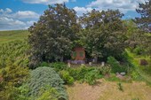 Gartenansicht oben 1 - 'Absolute Rarität - Gartengrundstück mit Weitblick mitten in den Weinbergen von Stuttgart-Bad Cannstatt - mit Gartenhaus und Swimmingpool'