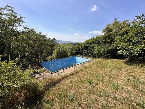 Swimmingpool mittlere Ebene - 