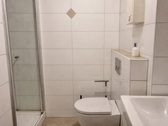 Bad - Dachgeschoßwohnung mit 42,61 m&sup2; in Tamm zum Kaufen