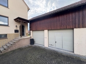 Garage - 6 Zimmer Zweifamilienhaus in Remseck am Neckar / Hochberg