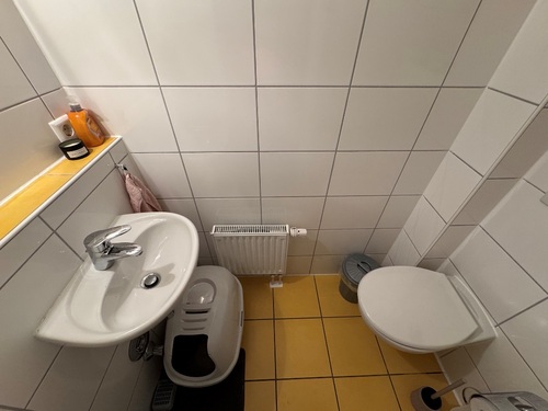 WC - 