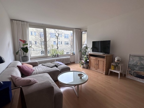 Wohnzimmer - 2.5 Zimmer 2.5 Zimmerwohnung zum Kaufen in Stuttgart