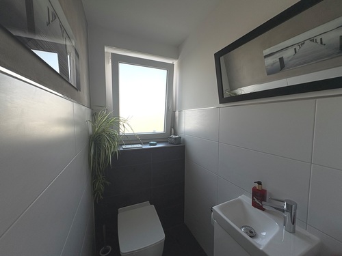 WC - 