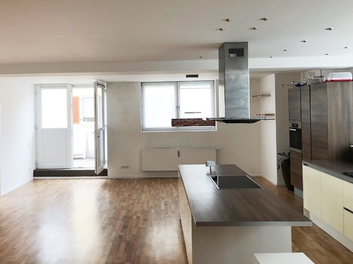 Zugang Balkon - 