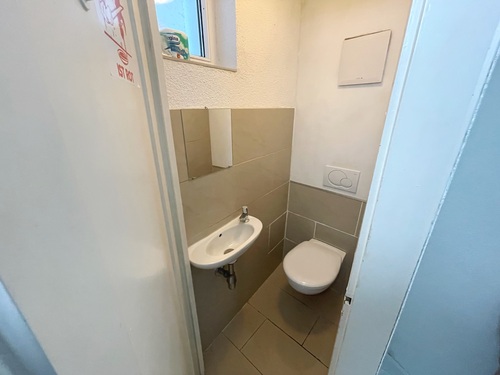 WC I - 