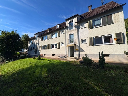 Hausansicht 1 - ,,Renditestarkes Investment: 12-Parteienhaus in Oberkochen für Anleger