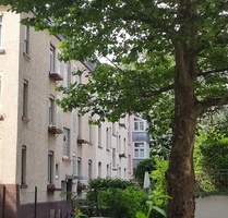 Gepflegtes 6-FH in ruhiger Lage, Nähe Zentrum Stuttgart-Bad Cannstatt - Rendite ca. 4 % netto - Stuttgart / Bad Cannstatt Bad Cannstatt (Stadtbezirk)