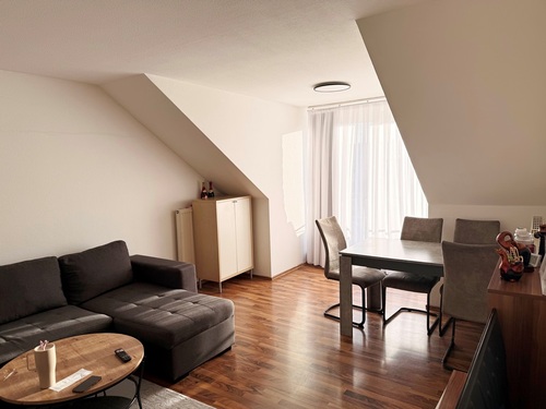 Wohnen 1 - 3 Zimmer Dachgeschoßwohnung zum Kaufen in Böblingen