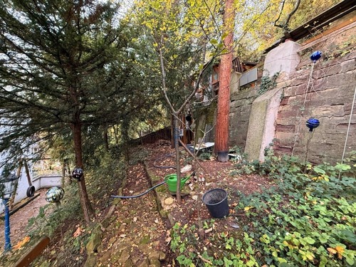 Garten mittlere Ebene - 5 Zimmer 5- Zimmerwohnung in Stuttgart