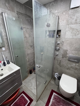 Dusche-WC - 