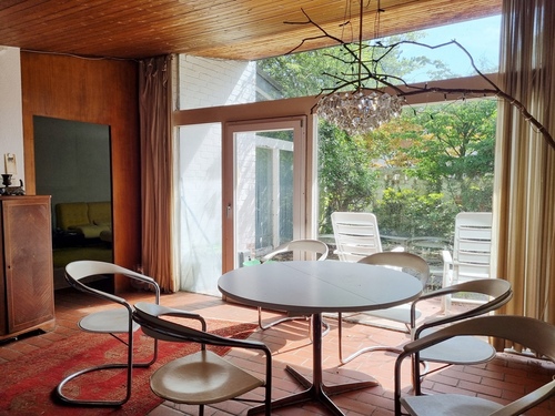 Essen - 'Kernsanierungsbedürftig, aber voller Möglichkeiten – Haus in ruhiger Villenlage von Gerlingen'