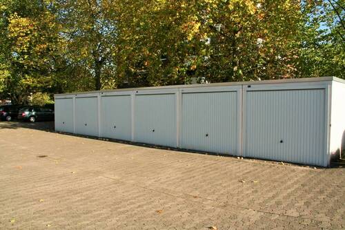 Garage 3.te v. links - 