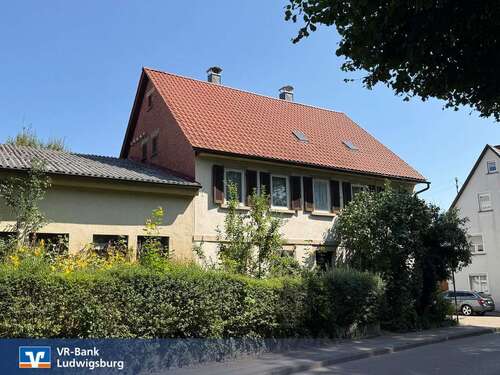 Foto - Haus zum Kaufen in Großbottwar 385.000,00 € 130 m²