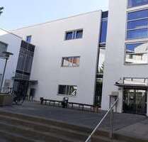 Büro in Halle 1.350,00 € 130.42 m²