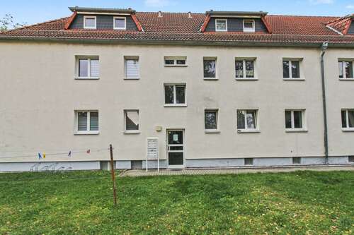 Foto - Wohnung zum Kaufen in Zwenkau 59.000,00 € 42.09 m²